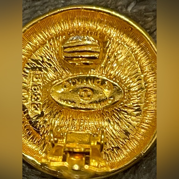 SOLD Chanel Logo Clip On Statement Earrings - Picture 7 of 8